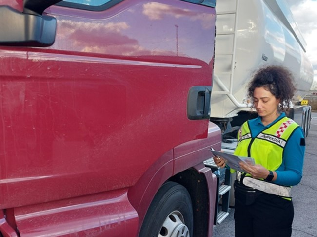 Slika /slike/foto ICPC/foto ICPC T7/nsl ICPC 7T 18-2_24.jpg